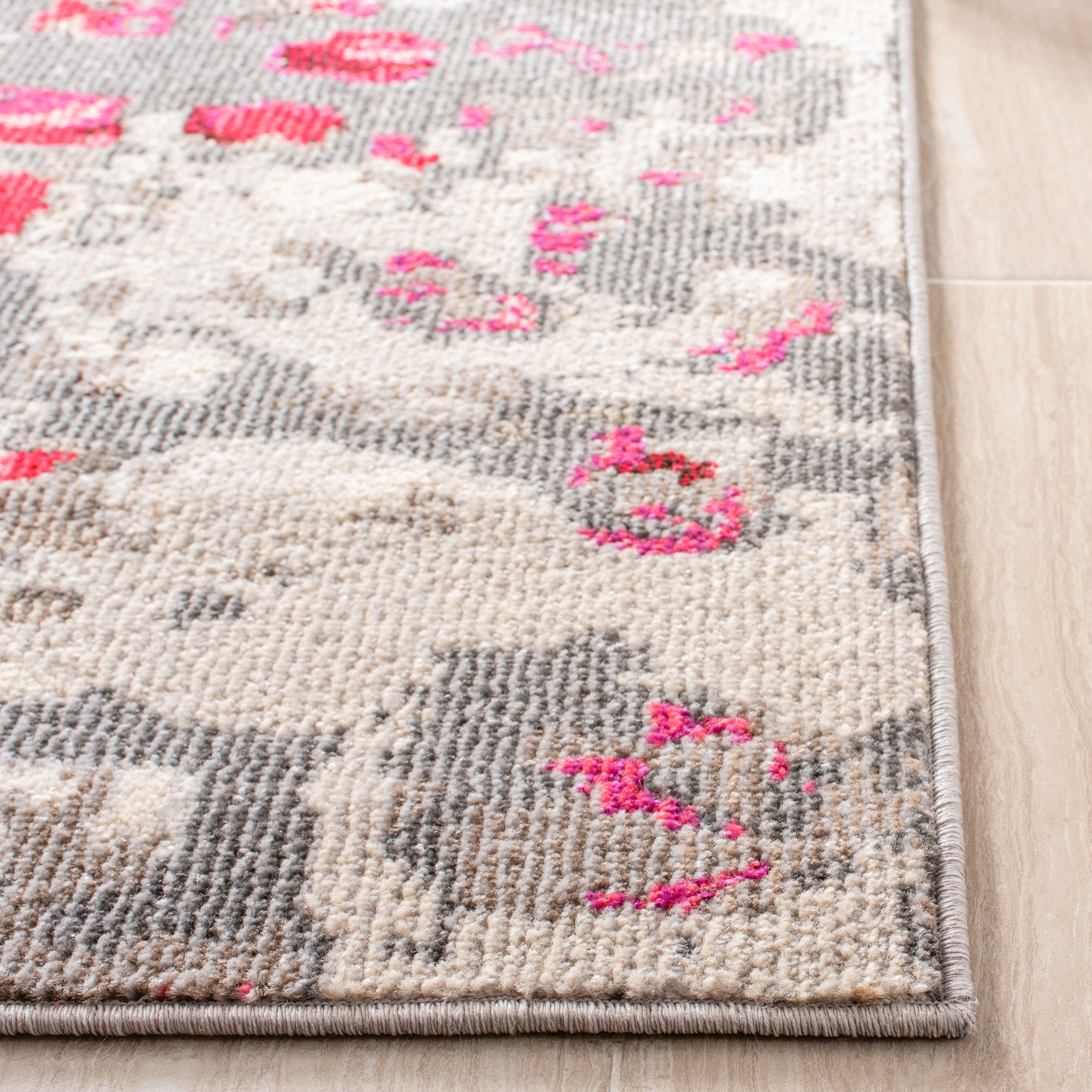 Safavieh Madison Candelario Abstract Runner Rug, Gray/Red, 2'2" x 8'