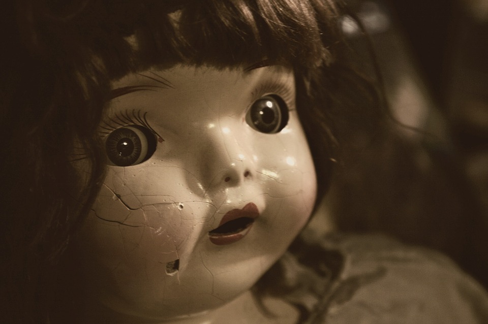 scary face doll