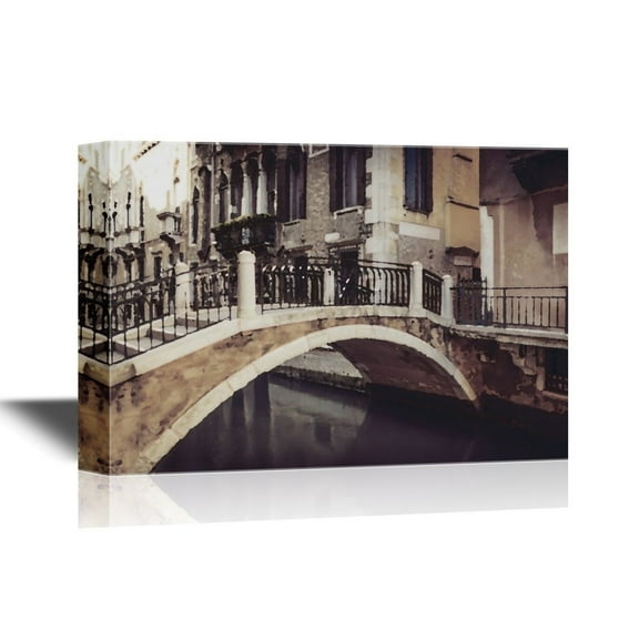 wall26 - Canvas Wall Art - Beautiful Bridge in Antique Venice City, Italy - Gallery Wrap Modern Home Art | Ready to Hang - 16x24 inches
