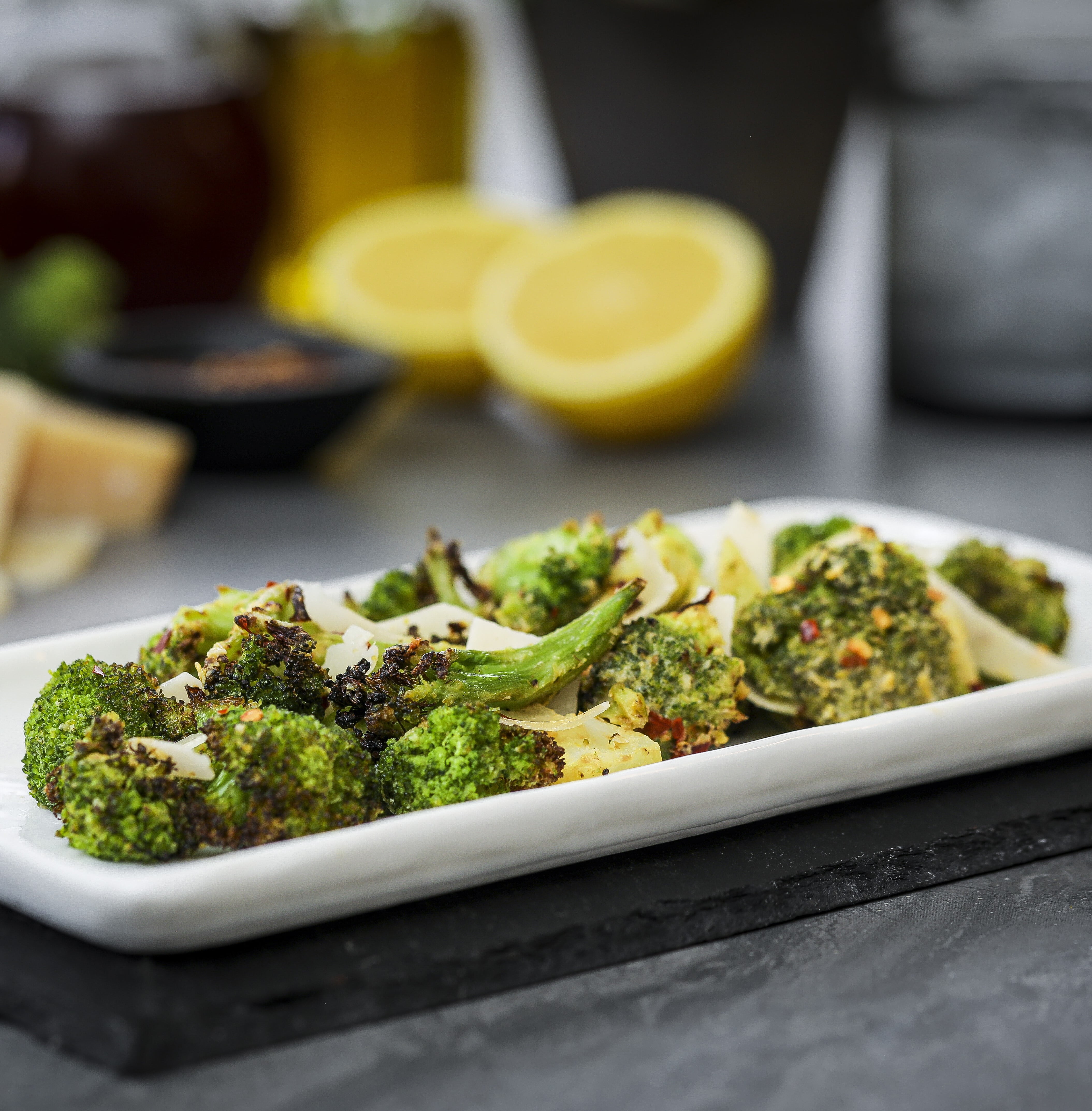 Green Giant Simply Steam Tuscan Seasoned Broccoli, 9 oz Bag (Frozen Vegetables)