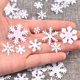 thumbnail image 2 of 100 piezas/lote de parches adhesivos de copos de nieve artificiales de fieltro de poliéster con apliques mixtos, parches no tejidos para manualidades de bricolaje, decoración navideña, 2 of 5
