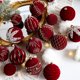 thumbnail image 4 of Bola decorativa para árbol de Navidad, bola navideña pintada a mano, bola navideña de color rojo oscuro, diseño de escena de decoración colgante de bricolaje con perlas, 4 of 5