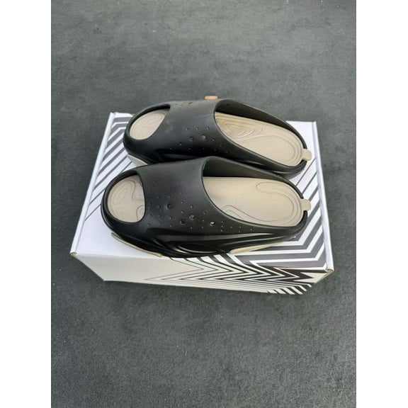 DELLIGENT Massage Slippers Shoes, acupuncture and moxibustion massage slippers, insoles