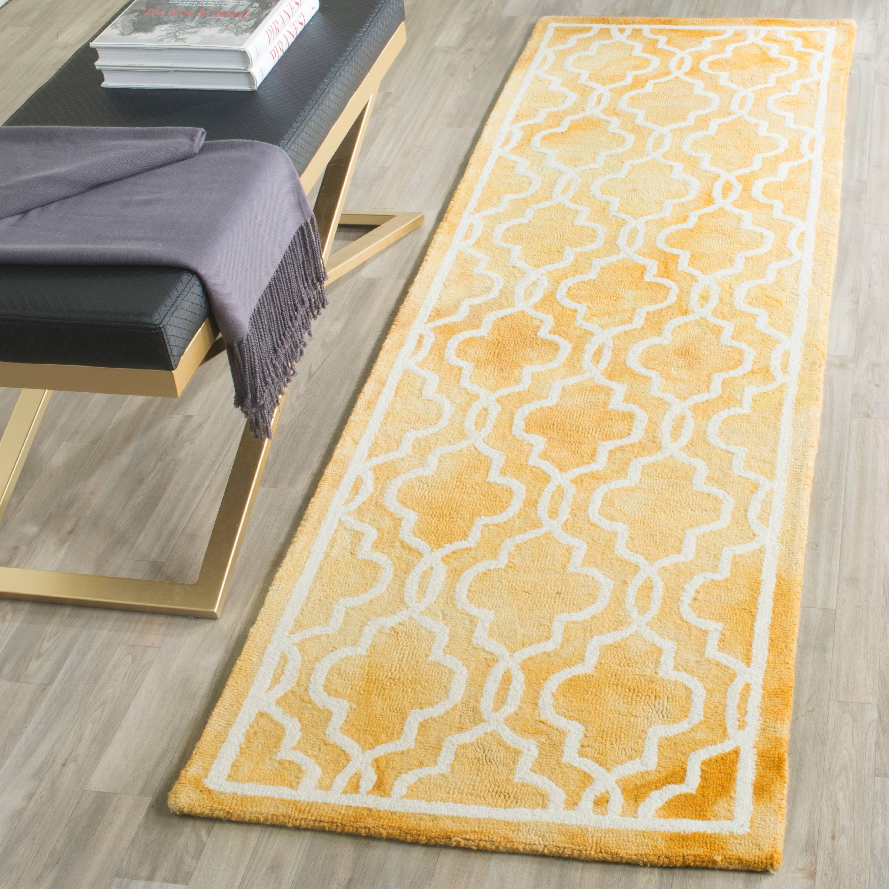 Safavieh Dip Dye Leighton Faded Geometric Wool Area Rug or Runner