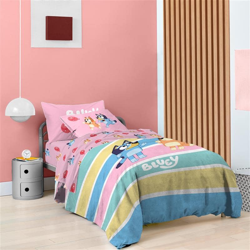Bluey 2-Piece Reversible Comforter Set, Twin/Full, Pink photo 2