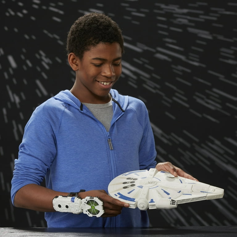 Star Wars Force Link 2.0 Millennium Falcon with Escape Craft