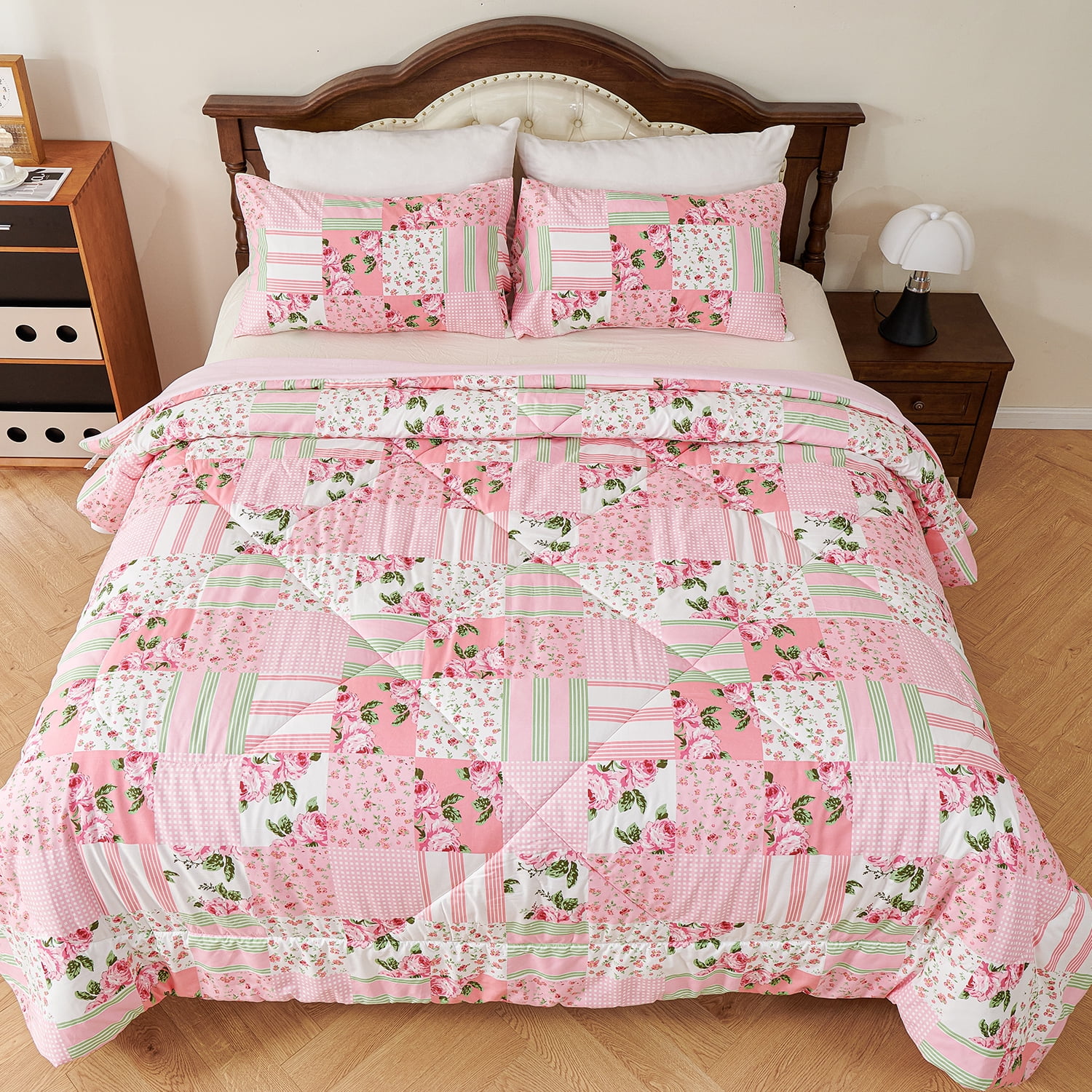 Evenhug Comforter 3-Piece Queen Pink Patchwork Floral Comforter Set With Pillowcases
