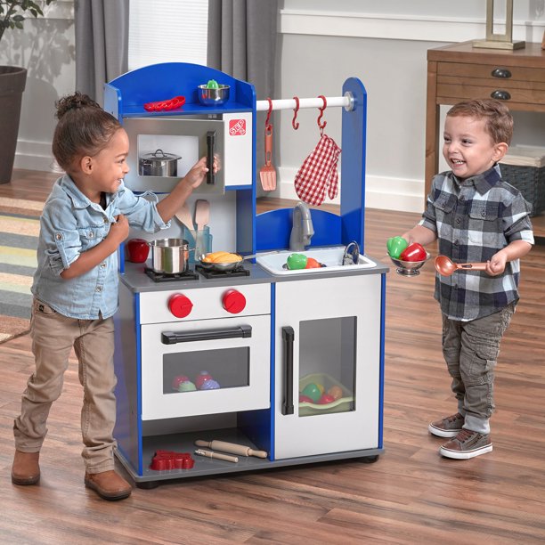 Step2 MidTown Modern Wood Play Kitchen