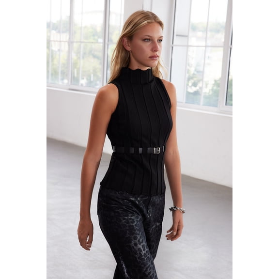 TRENDYOLMİLLA Women's Black Plain Sleeveless Fitted Sweater Vests