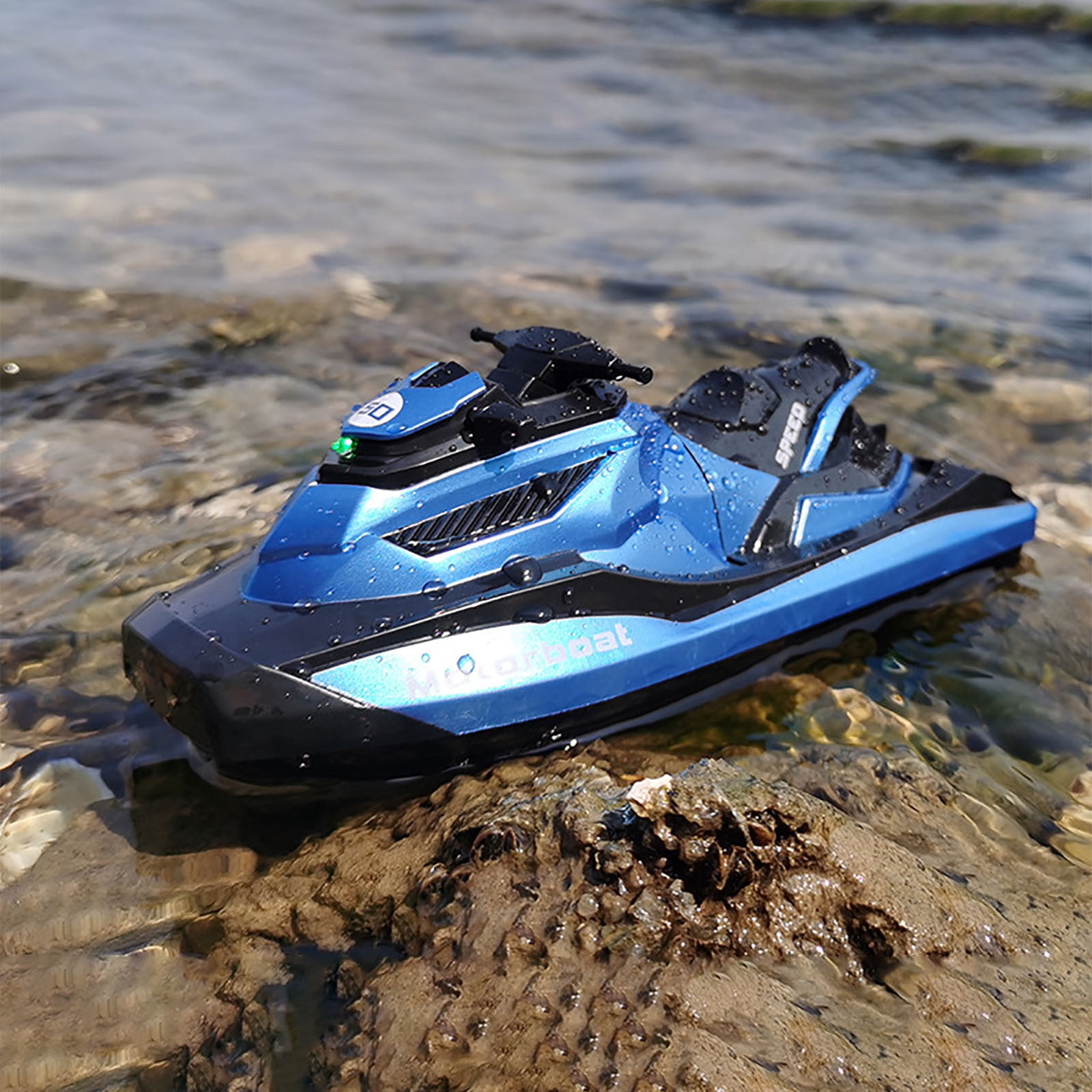 Blue High Speed Rc Boat For Water Surface Racing With 20 Minute Runtime And 90 Minute Charge