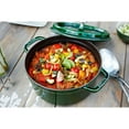 thumbnail image 5 of STAUB La Cocotte 5.25 L Cocotte Ronde en Fonte, Basilic-Vert, 5 of 5