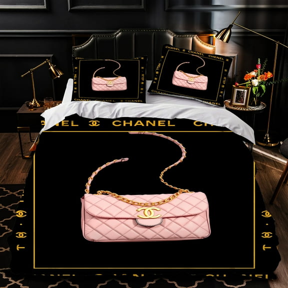 Chic 3-Piece Duvet Cover Set with Pink Design Elegant Bedding for Luxurious Bedroom Decor