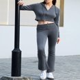 thumbnail image 2 of Ensemble Chandail à Capuchon Court et Pantalon Bootcut pour Femmes, 2 of 8