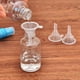 thumbnail image 3 of Mini embudo de plástico (39 mm x 31 mm x 6 mm), ideal para laboratorio y transferencia de aceites esenciales. Apto para botellas de cuello estrecho., 3 of 5