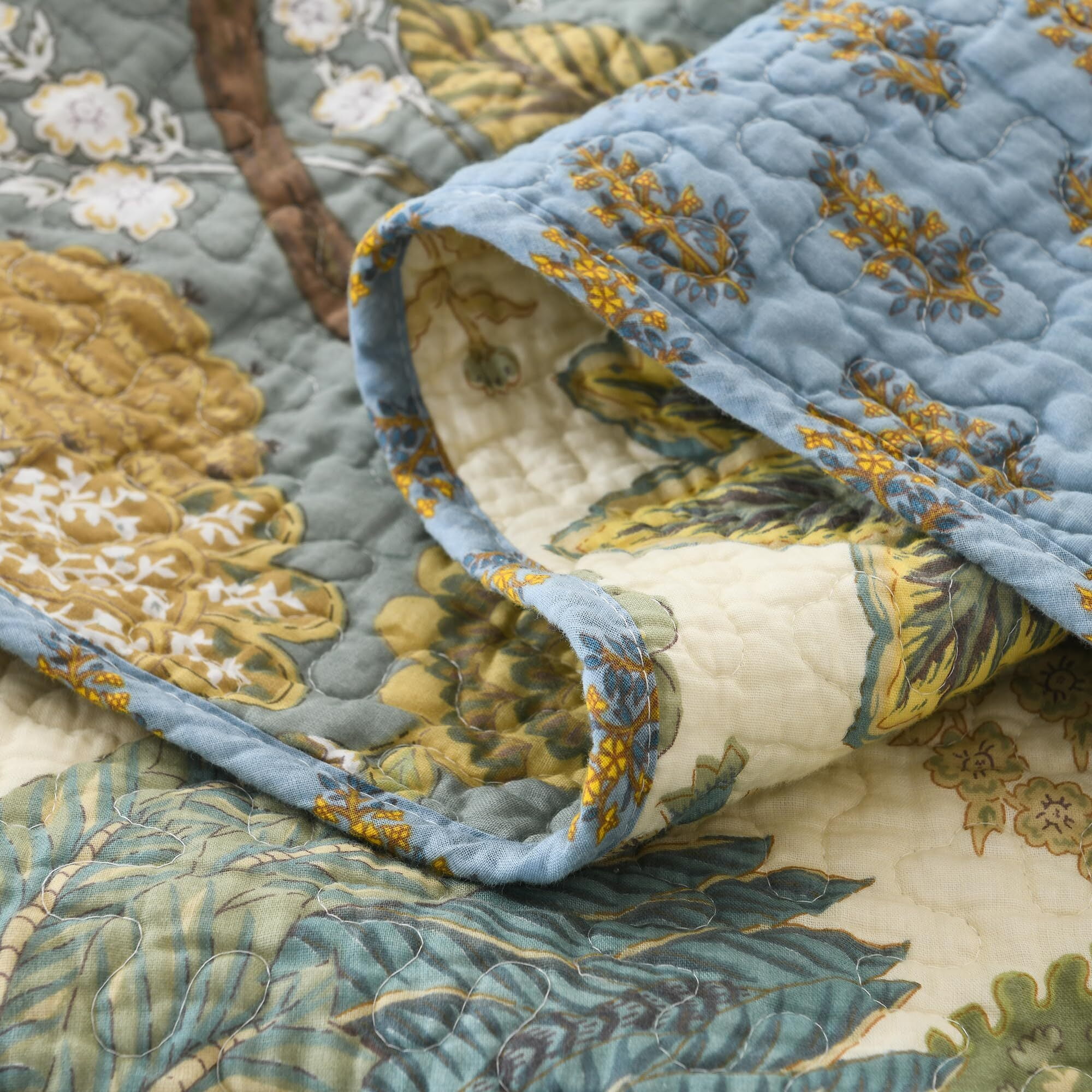 Nordmiex Patchwork Cotton Quilt Set Bohemian Floral Bedding Set, California King