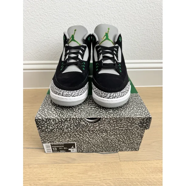 Ni - ke Ni - ke Air Jordan Pine Green 3 Retro 3s CT8532-030 Men's Size 13 NEW