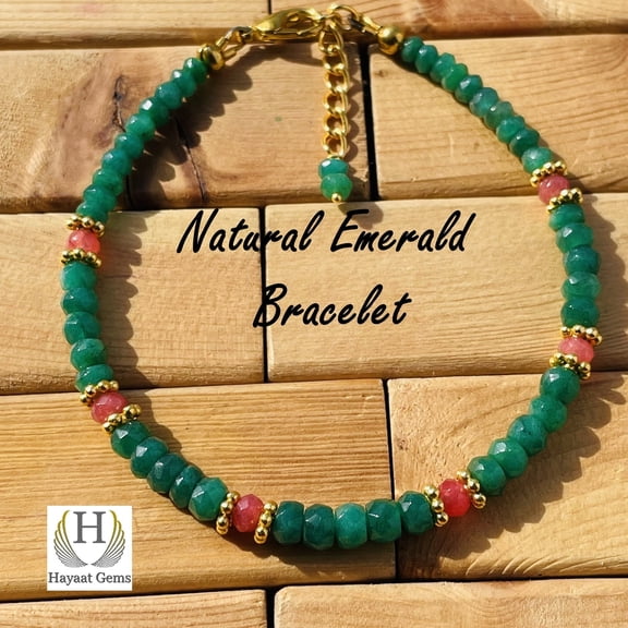 Handmade Faceted Emerald Beaded Bracelet: Natural Gemstone Jewelry