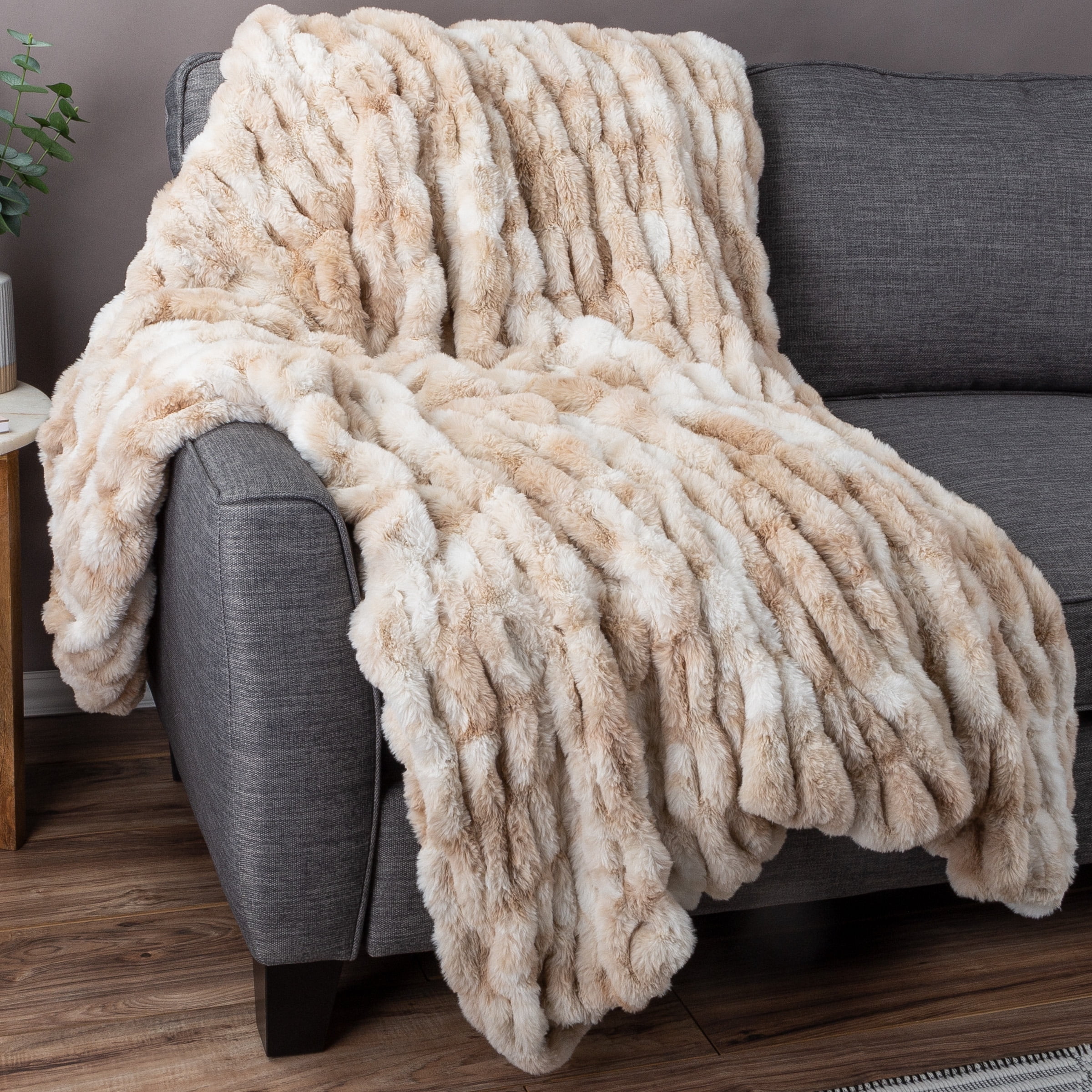 Lavish Home 60x80 Ruched Jacquard Faux Fur Blanket for Sofa and Bed, Cream
