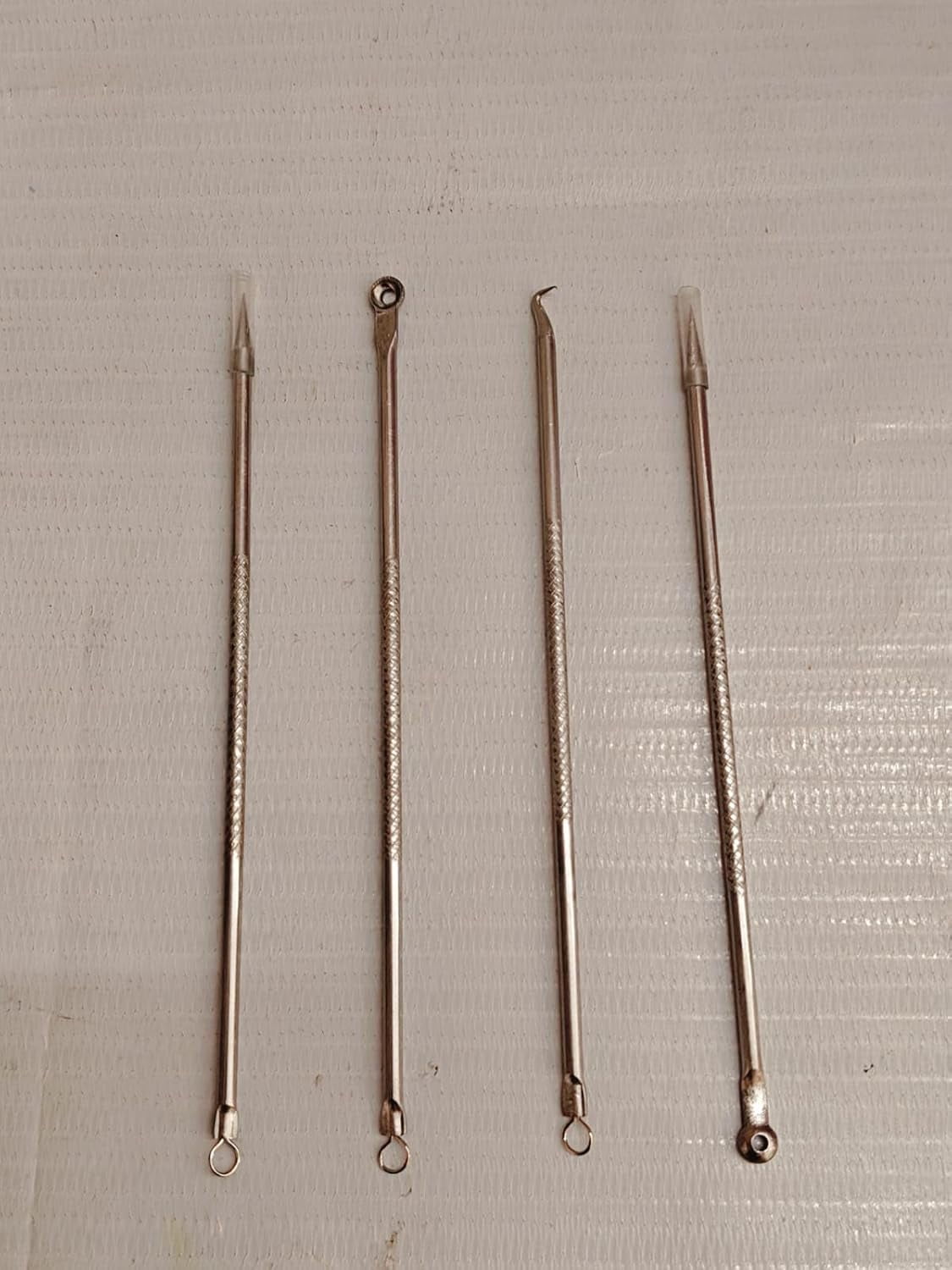 Basics Blackhead Acne Removal Needle Kit 4 Pcs Cleaning Tool Blemish Pimple Comedone for Women and Men