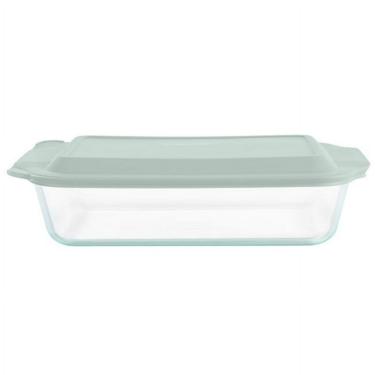 Pyrex 4-Piece Extra Large Glass Baking Dish Set with Lids and Handles, Oven and Freezer Safe