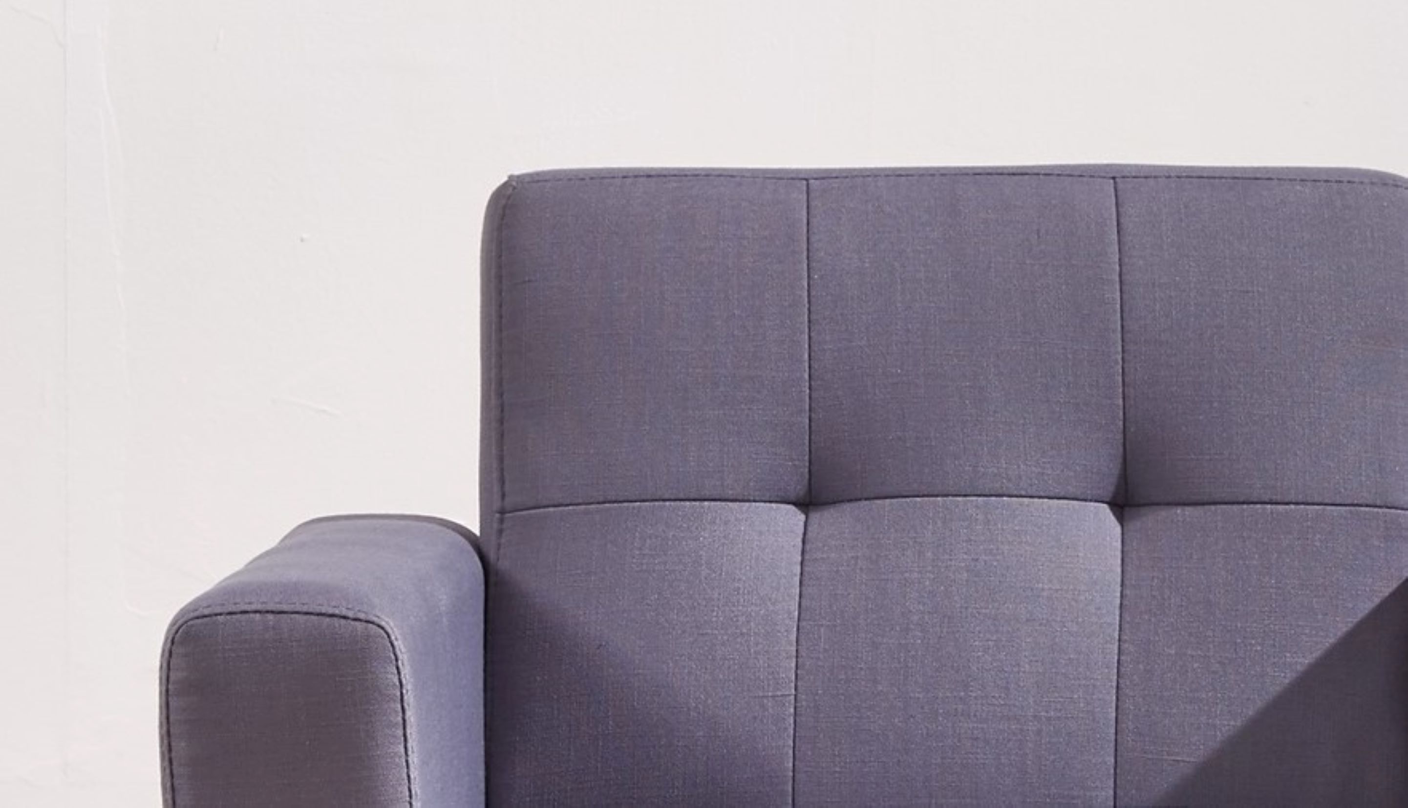 Zohaib 31.1'' Wide Tufted Linen Lounge Chair