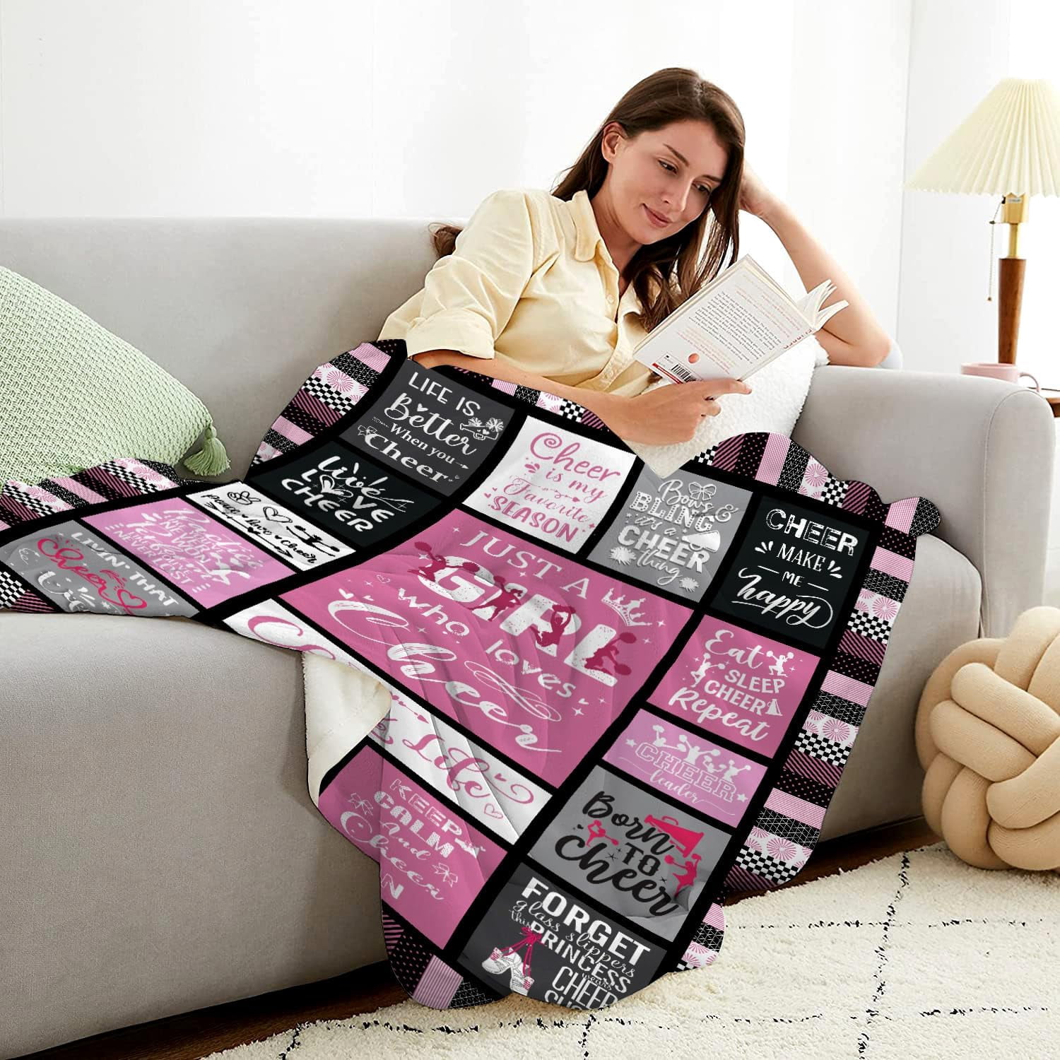 Cheerleader Gifts Blanket for Girls Women Ultra Soft Flannel Cheer Throw Blanket Merch Cheerleading Gifts for Cheer Team Cheer Lovers Stuff 60x80