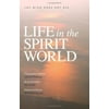 Life in the Spirit World : The Mind Does Not Die, Used [Paperback]