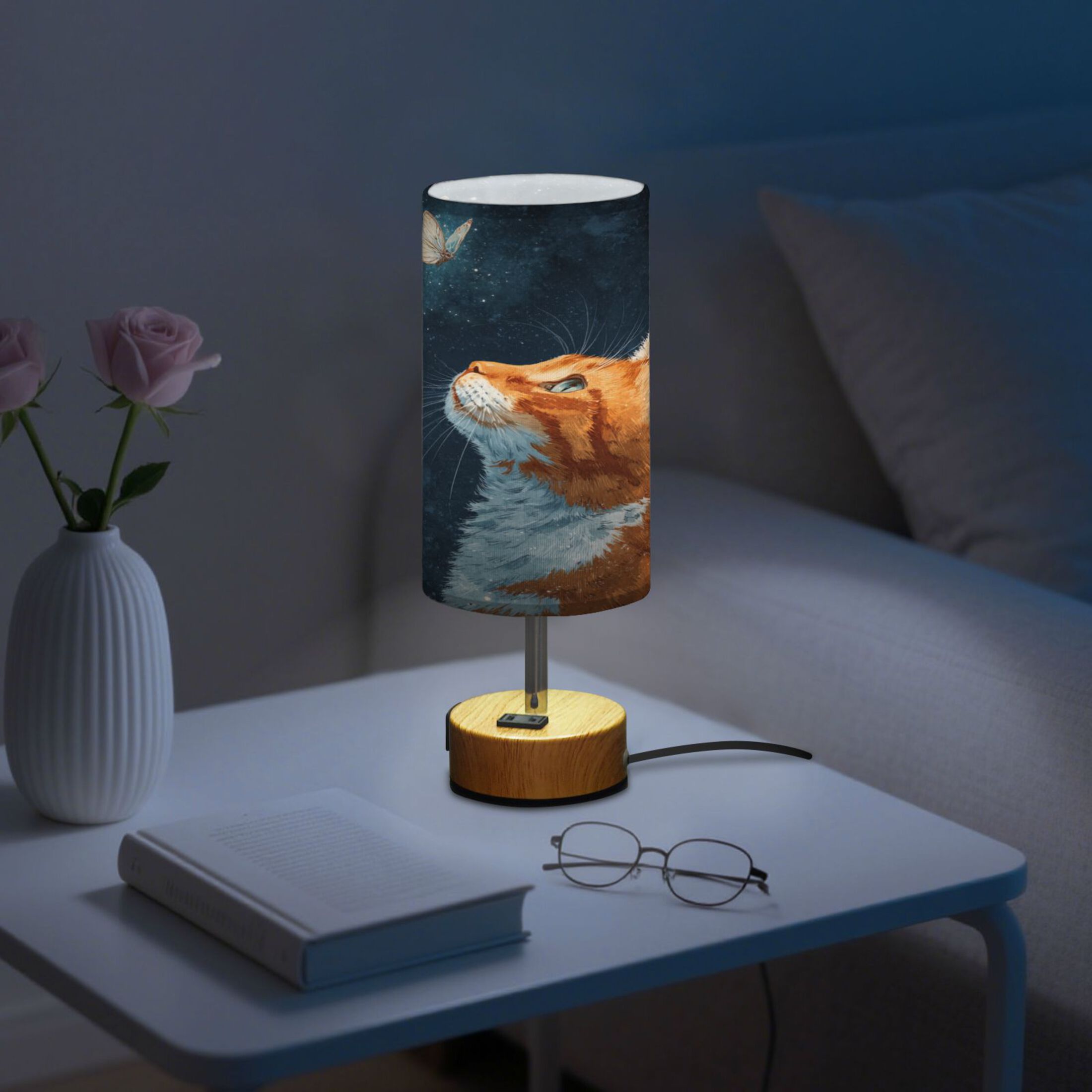 Touch-Control 3-Color Desk Lamp with Plug – Energy-Saving LED + 3 Simultaneous Charging Ports Realistic Cute Orange Cat