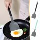 thumbnail image 1 of Espátula de silicona | Cuchara de cocina antiadherente resistente al calor | Material apto para uso alimentario | Cómodo mango con orificio para colgar | Fácil limpieza Diseño moderno | 1 pieza de, 1 of 5