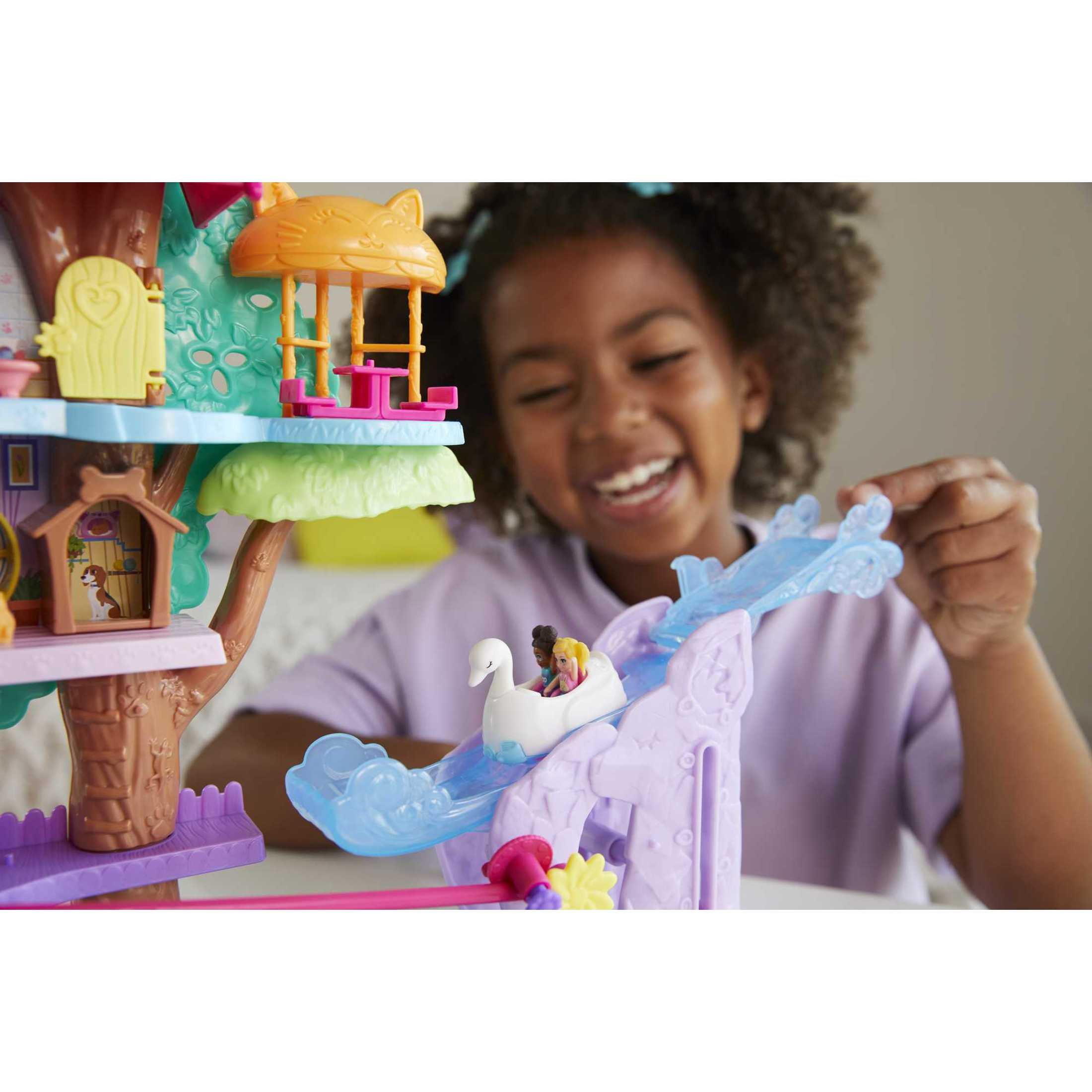 Polly Pocket Pet Adventure Treehouse Playset, Doll House with 2 Micro Dolls, Toy Car & 15+ Accessories