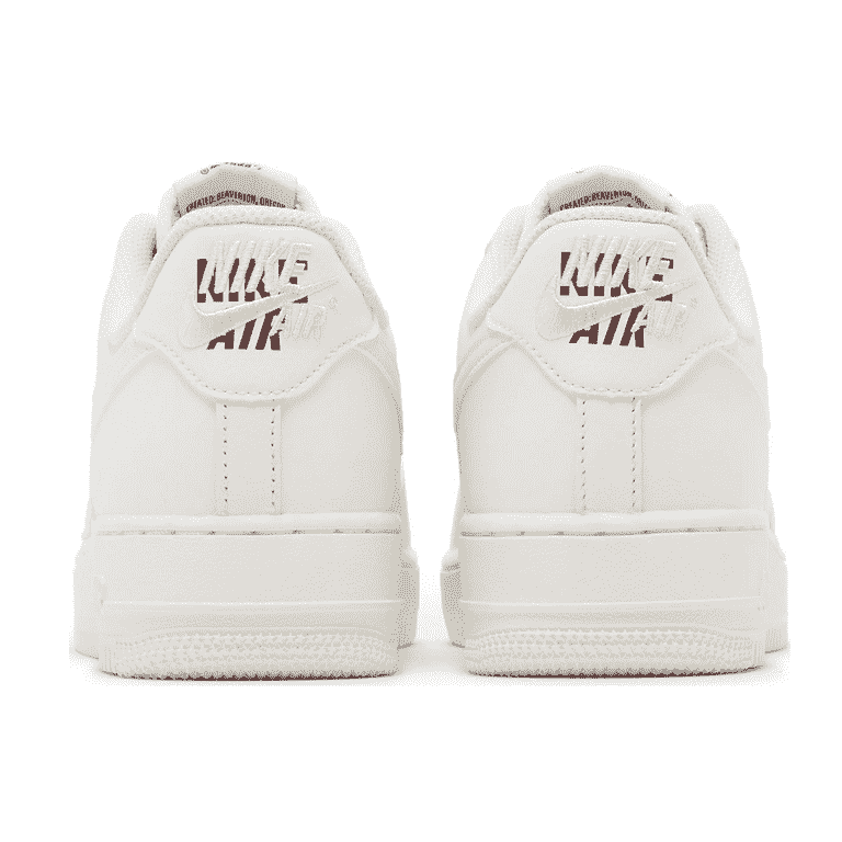 Nike Mens Air Force 1 '07 Premium Basketball Shoes (11 Nike Mens Air Force 1 '07 Premium Basketball Shoes (11