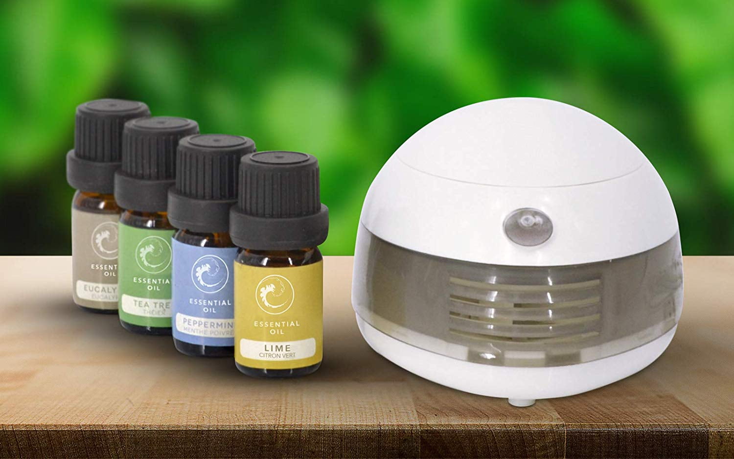 Portable Oil Aroma Diffuser Aromatherapy + 4 Essential Oils Bottles