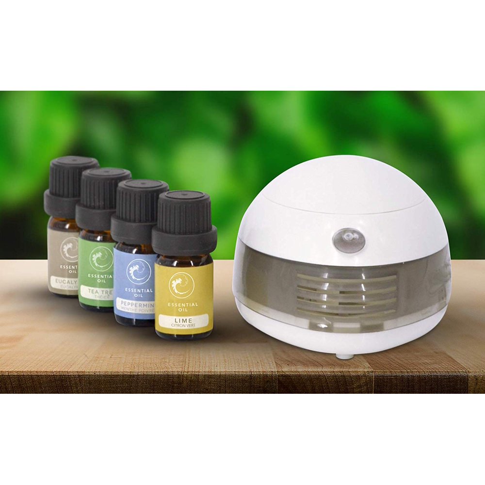 Portable Oil Aroma Diffuser Aromatherapy + 4 Essential Oils Bottles