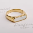 thumbnail image 1 of Anillo de acero de titanio de estilo europeo y americano de estilo retro con diseño de fritilaria blanca y acero de titanio, anillo geométrico de concha con temperamento francés para mujer, 1 of 6