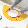 thumbnail image 3 of Tapis de Table en Silicone Réutilisable Sans BPA pour Bébé Enfants Style Classique Napperon en Silicone, 3 of 5