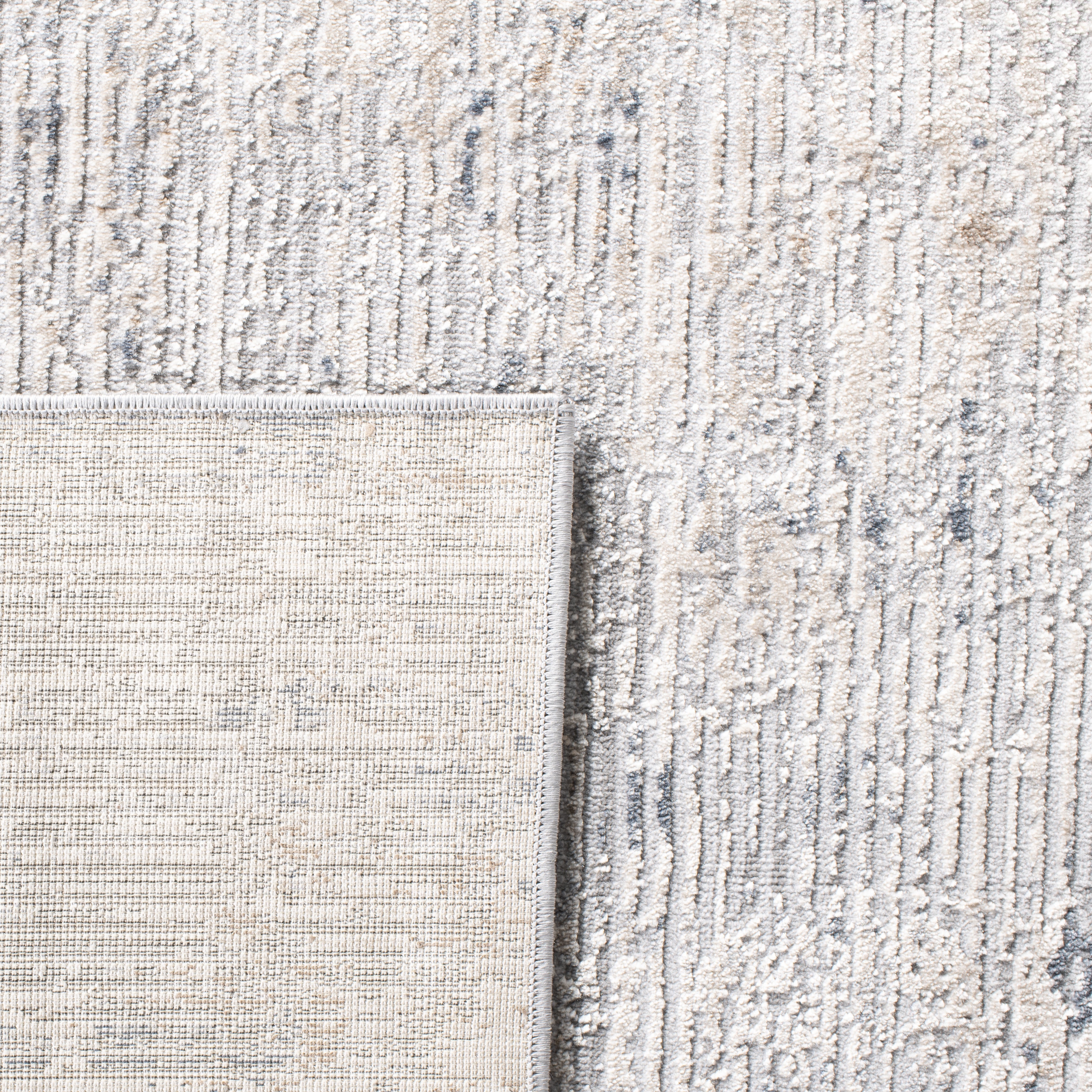 Safavieh  Invista Nyah Contemporary Rug 4' x 6' 4' x 6' Indoor Rectangle