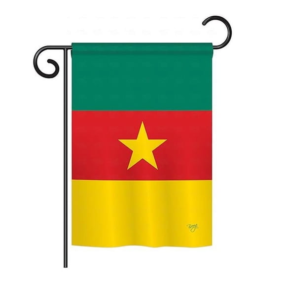 Breeze Decor BD-CY-GS-108218-IP-BO-D-US14-BD 13 x 18.5 in. Cameroon Flags of the World Nationality Impressions Decorative Vertical Double Sided Garden Flag Set with Banner Pole