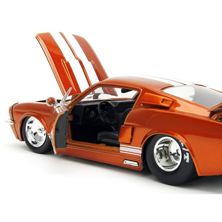 1967 Ford Mustang Shelby GT500 Candy Orange with White