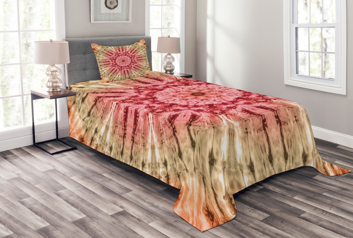 Batik Bedspread Set, Gradient Circle Batik Pattern with Spectral Pleats
