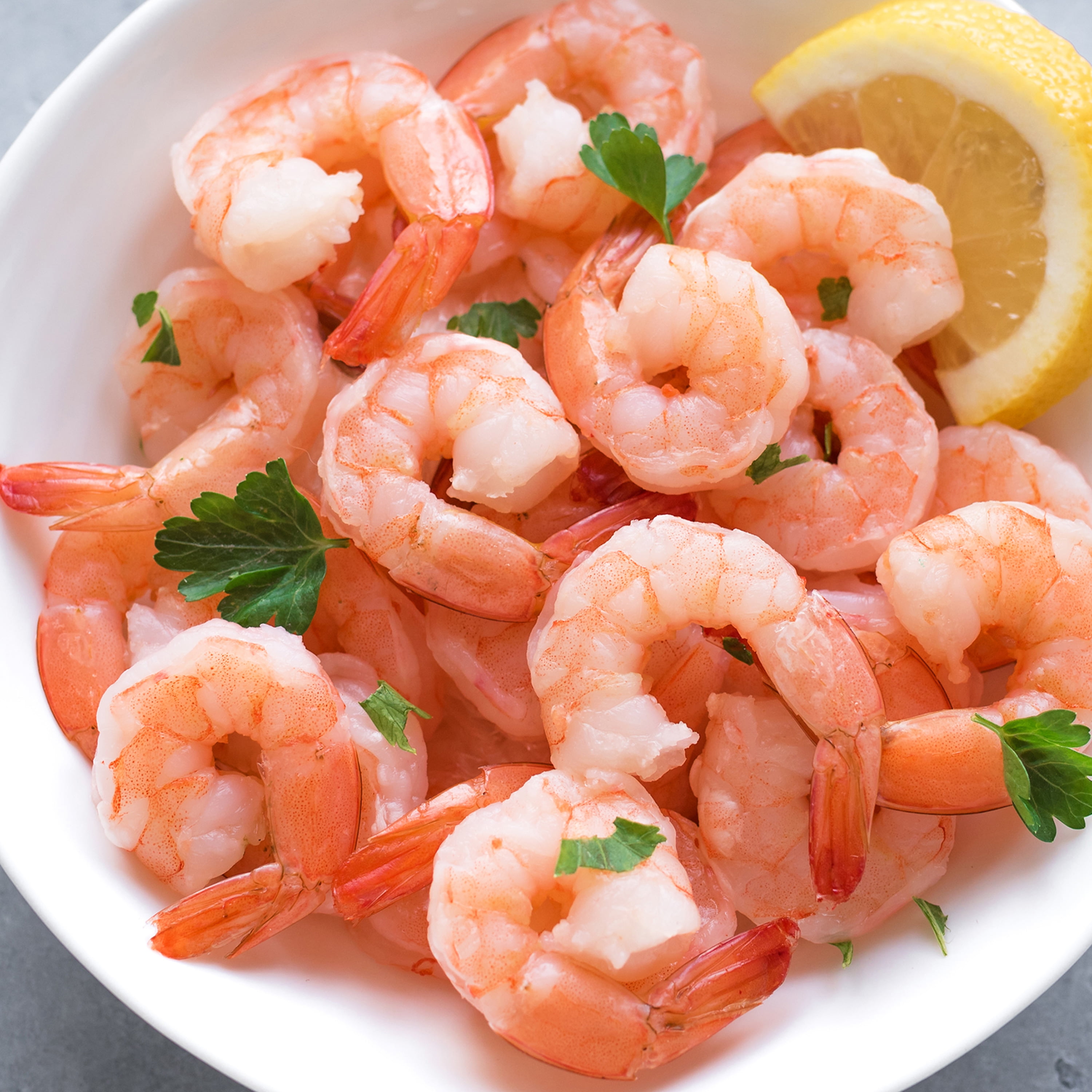 Great Value Frozen Raw Medium Peeled Deveined Tail-on Shrimp, 12 oz (41-60 Count per lb)