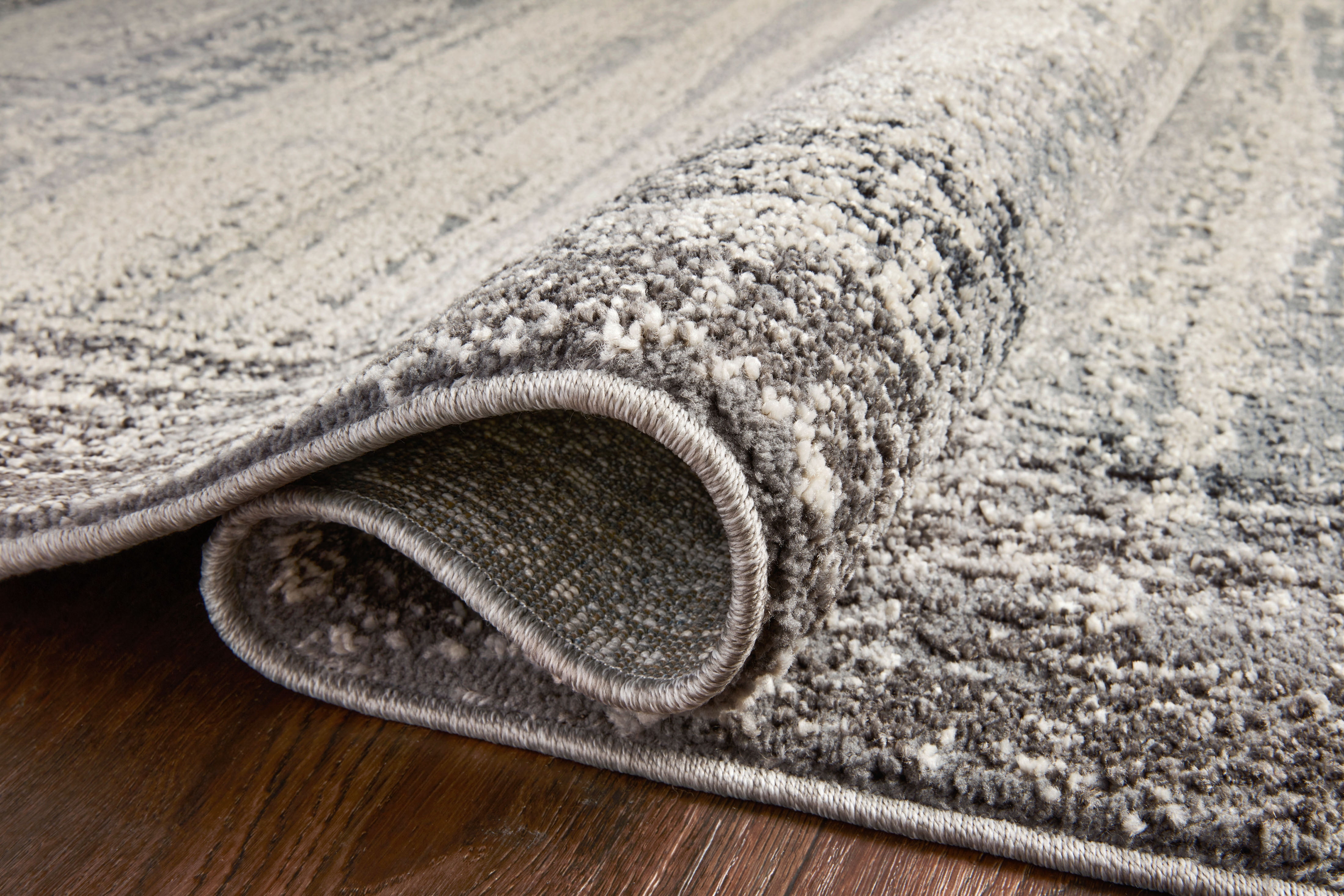 Loloi Austen AUS-02 Abstract Pebble / Charcoal Area Rug 18" x 18" Sample