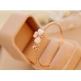 thumbnail image 3 of Korean Fashion Clover Cat's Eye Bracelet: Exquisite Diamond Alloy Hand Jewelry for Versatile Style, 3 of 5