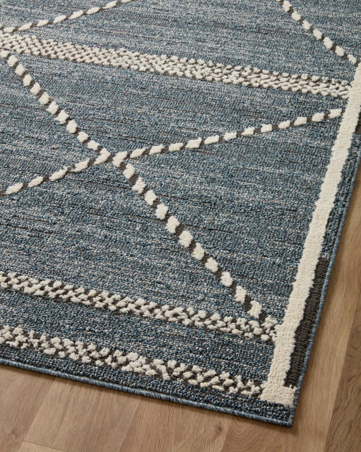 Loloi Fabian Denim / Charcoal 2'-7" x 10'-0" Area Rug