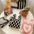 thumbnail image 2 of Bolso de mano de punto con bloques de colores en forma de corazón para niña, tejido de un solo hombro para mujer, funciones versátiles, personalizado, sexy y de moda., 2 of 6