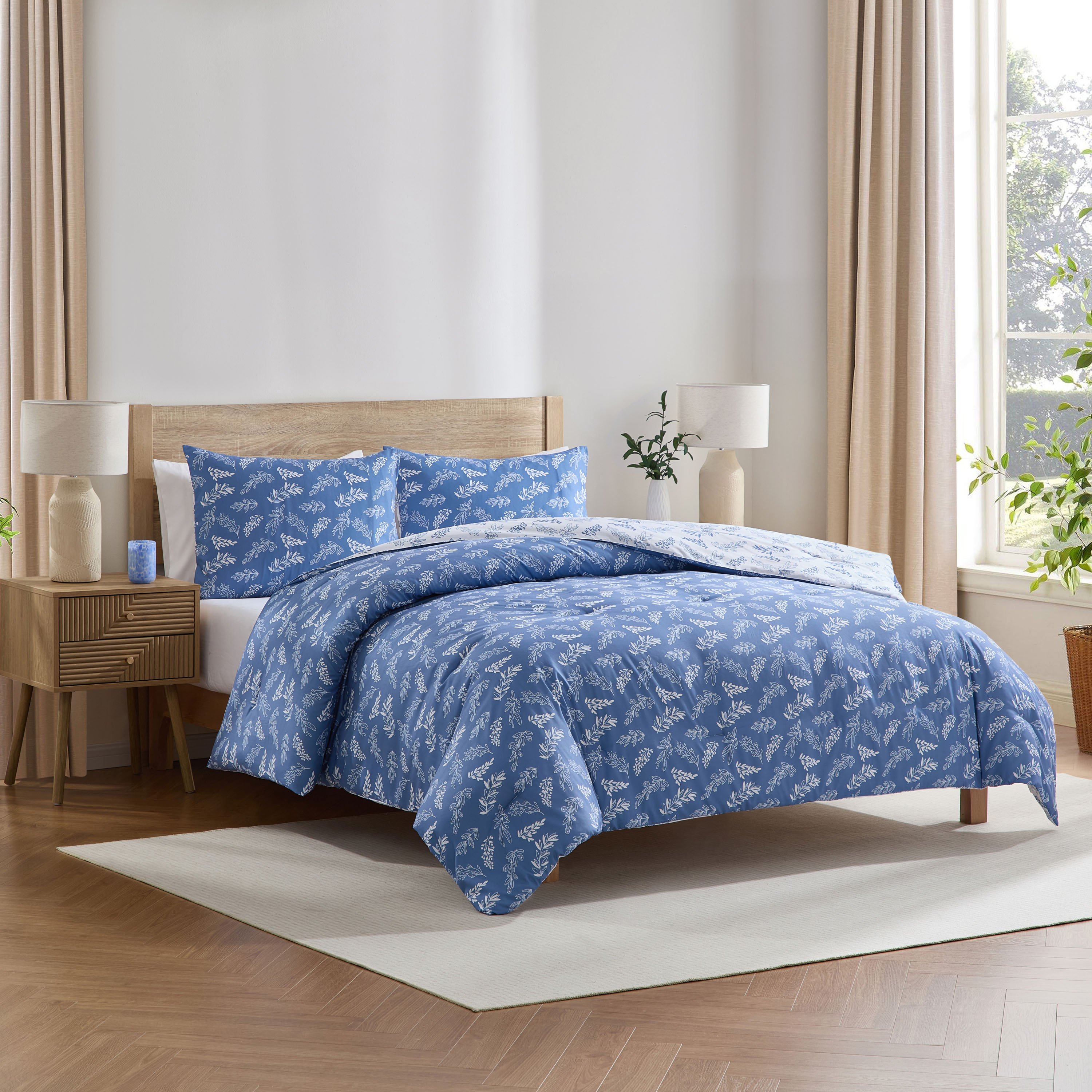 LammaLoe Queen comforter set, 3 Piece Botanical Bed in a Bag, Reversible Bedding Comforter Set with Sheets, Modern Bed Set, Slate Blue/Cloud Stone