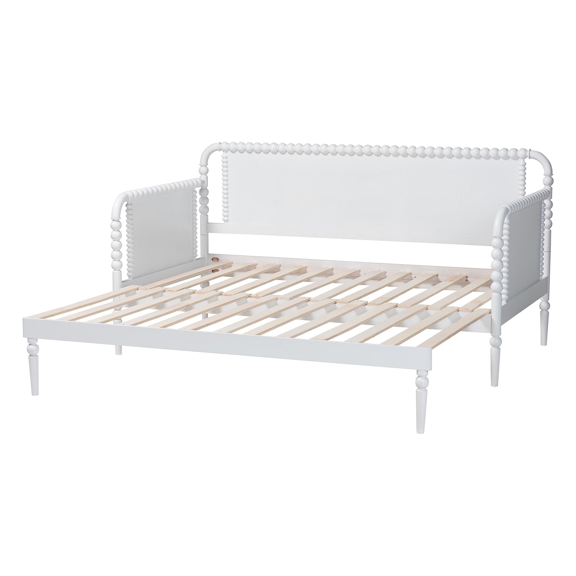 Baxton Studio Lucera Traditional Expandable Daybed, Twin to King, White