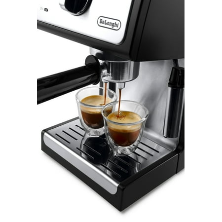De'Longhi - Espresso Machine with 15 bars of pressure - Black