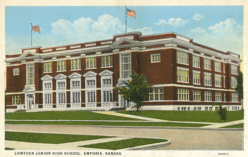 Lowther Junior High School, Emporia, Kansas, Usa Print By Mary Evans