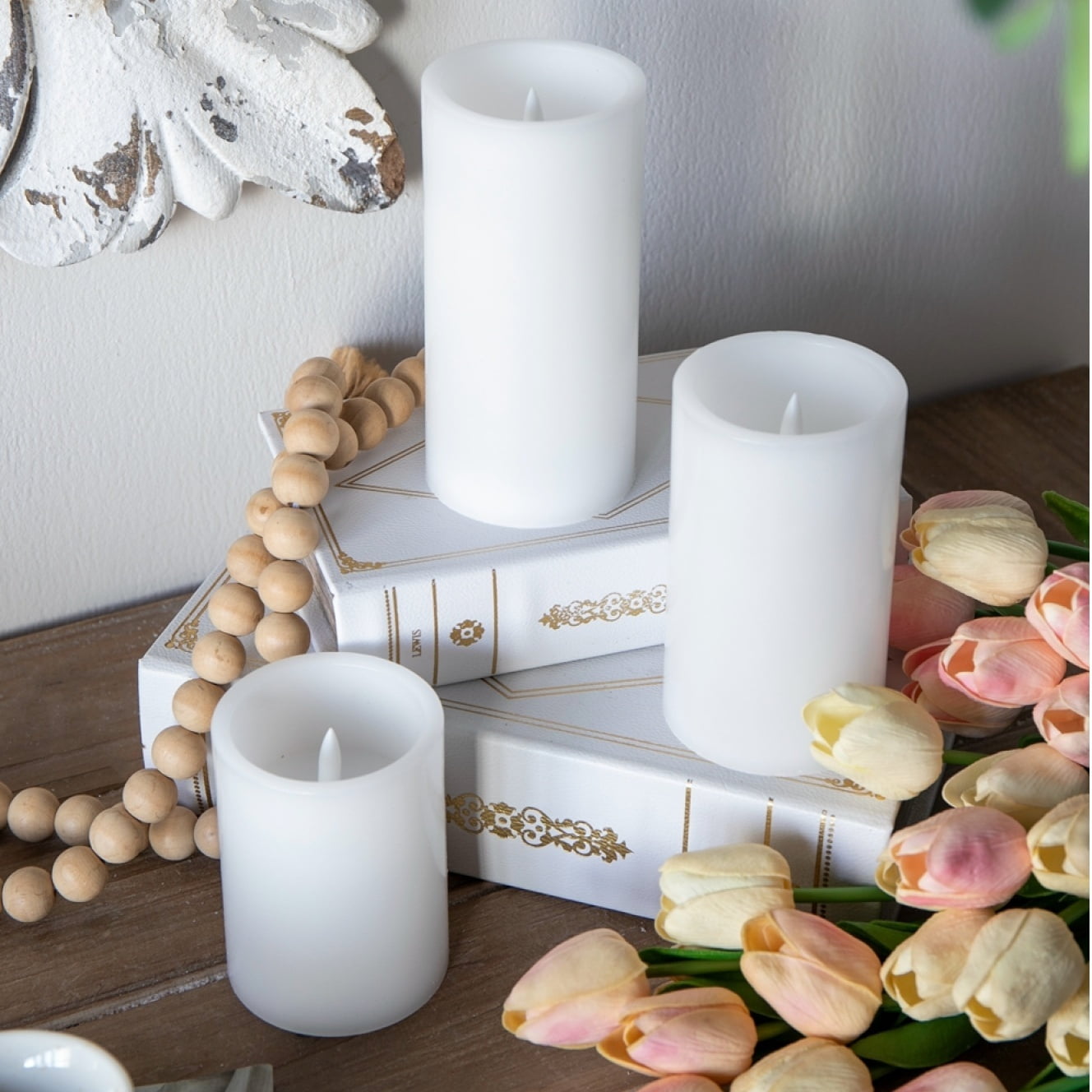 Gzxs Flameless LED Candles Set of 3, Realistic Pillar Candles with Remote and Timer, Battery Operated Candles for Room Fall Decor Wedding Christmas Decorations (White)