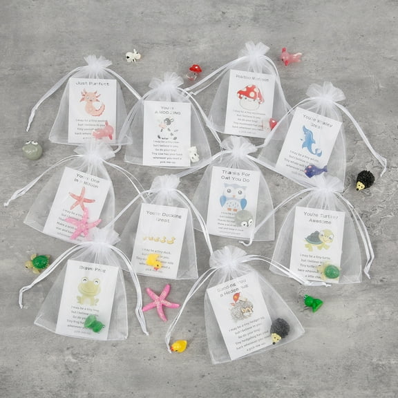 Grusce 50pcs Mixed Animal Thank You Present Set Inspirational Appreciation Resin Animal Present Bulk with Cards and Bags for Staff Office